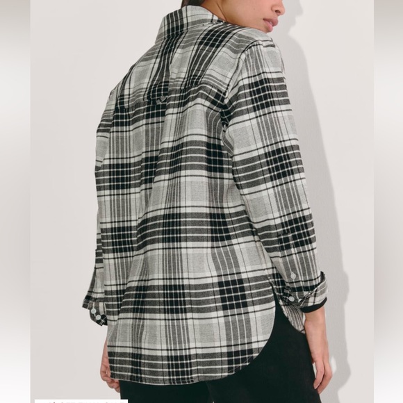 Everlane Boyfriend Flannel Shirt Black White Plaid 100% Organic Cotton Size M - Picture 4 of 8